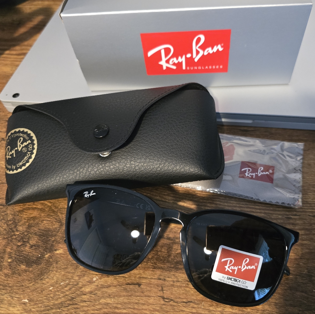 Brand New RayBan Sunglasses